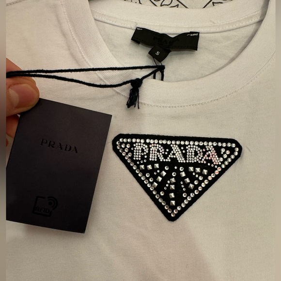 Prada t-shirt - Picture 4 of 12